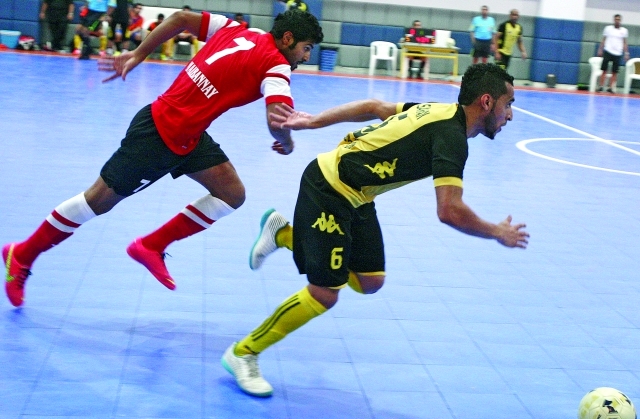 "■ منافسات قوية في دوري الصالات | البيان"