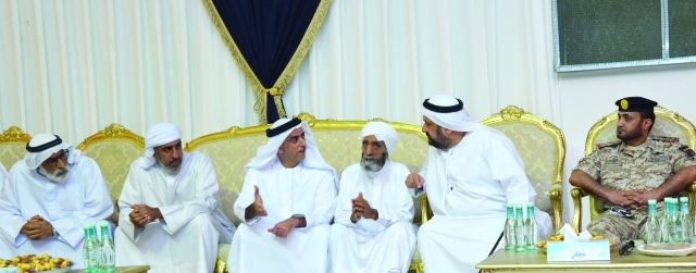 "■ سيف بن زايد يعزي ذوي الشهيد | وام"