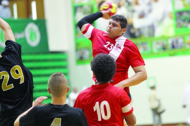 "■ جانب من مباريات النسخة الماضية | البيان"