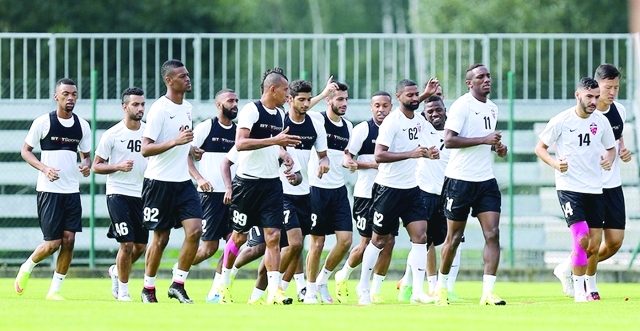 "■ لاعبو الأهلي جاهزون لبداية الموسم | البيان"