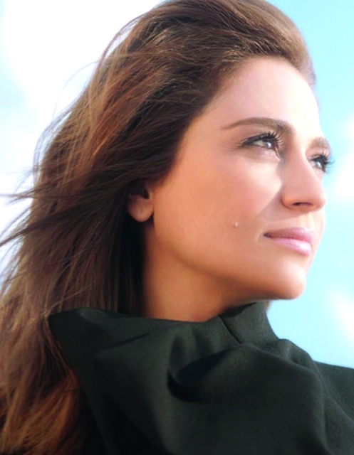 "جوليا بطرس"