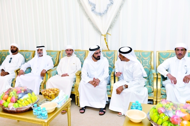 "■ نائب رئيس الدولة أثناء مواساته أنجال وعائلة الفقيد"