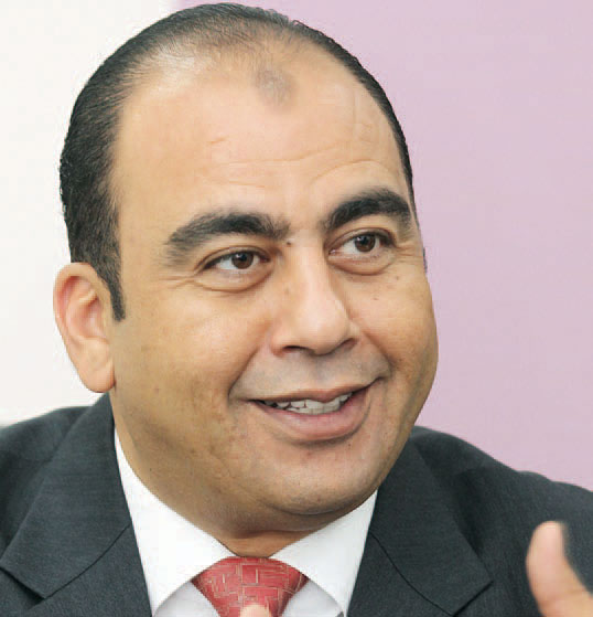 "شريف كامل: إضافة حيوية لتنافسية نموذج دبي الاقتصادي"