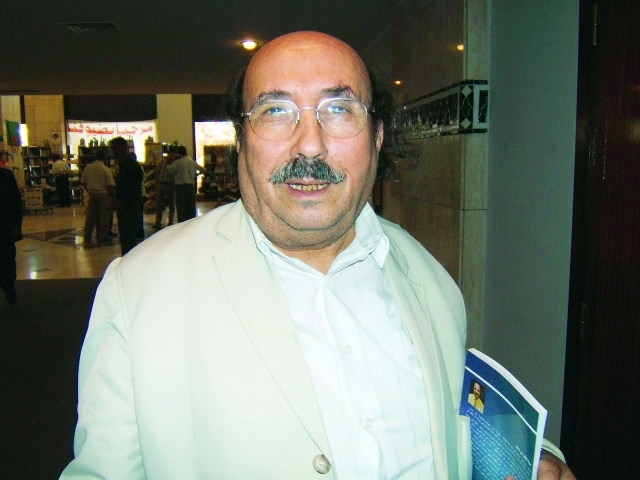 "الطاهر وطار"