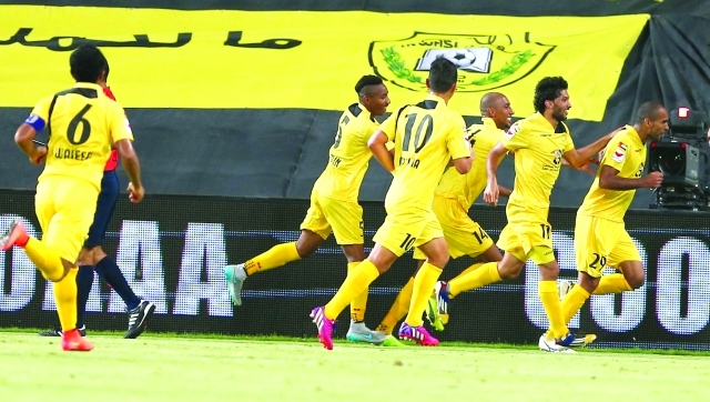 "■ قطار الفرح الوصلاوي بدأ من ملعب الجزيرة | البيان"