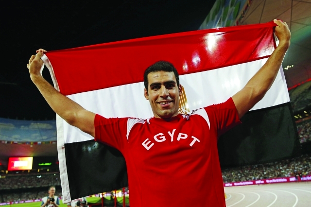 "■ المصري أحمد عبد الرحمن يحتفل بالفوز | ا ف ب"