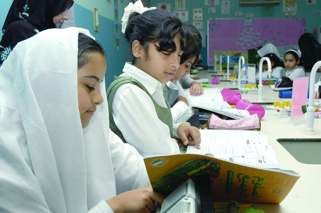 "■ وزارة التربية تؤكد حرصها على أجواء مناسبة للطلبة  |  أرشيفية"