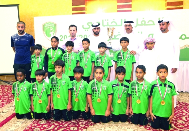 "■ نادي الإمارات أسرة واحدة ترعى فرق الكبار والصغار لتحقيق الطموحات المنشودة | البيان"