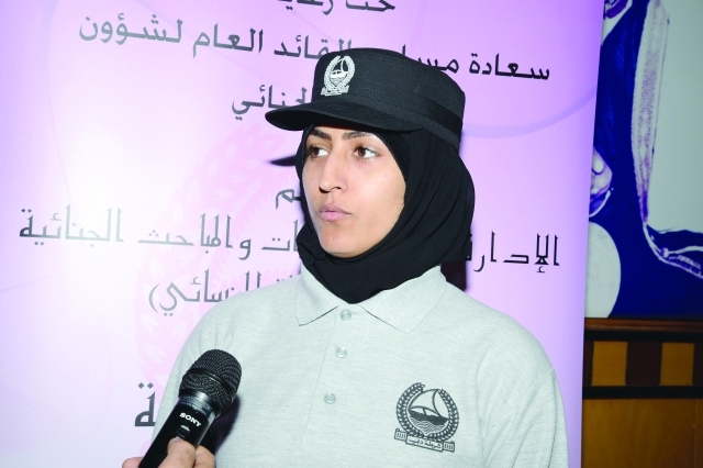 "■ فاطمة المعمري"