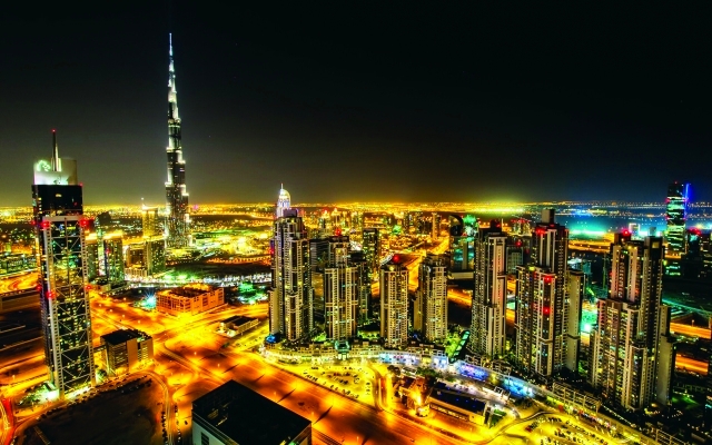 "■ تحليل البيانات الكبيرة يحفز النمو الاقتصادي | البيان"