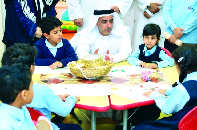 "وسموه في حديث أبوي مع الطلاب"