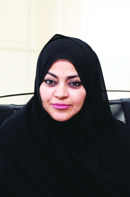 "سمية حارب"