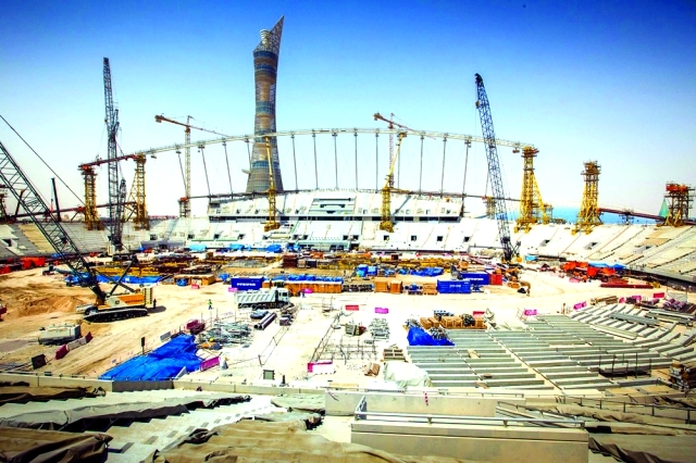 "العمل يجري على قدم وساق بالاستاد | البيان"