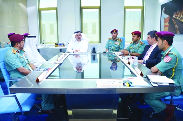 "سيف بن زايد يتابع سير عمل وخطة مختبر الابتكار بحضور ناصر لخريباني النعيمي ــ من المصدر"