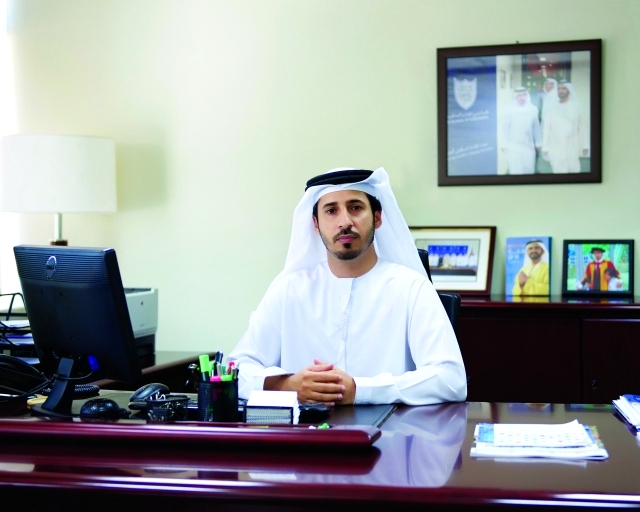 "علي المري"