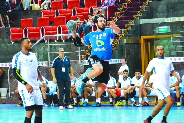 "ترويسة - مباراة فريق المنتخب العماني والأهلي المصري"