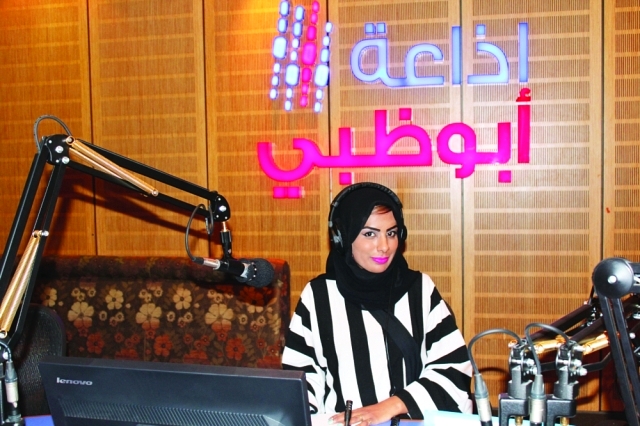 "عيد الظاهري مقدماً برنامج آخر الليل | من المصدر"