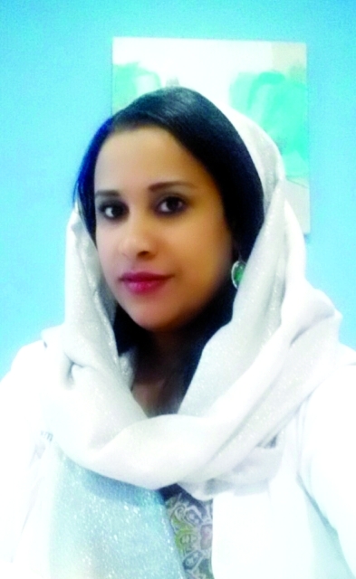 "د. هاجر البدري: الإكثار من السوائل واستعمال المظلة الشمسية"