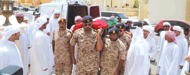 "■ من جنازة الشهيد عبدالله خليفة النعيمي | تصوير: جميلة إسماعيل وعمران خالد"