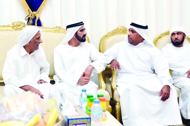 "■ وسموه خلال عزاء آل علي"