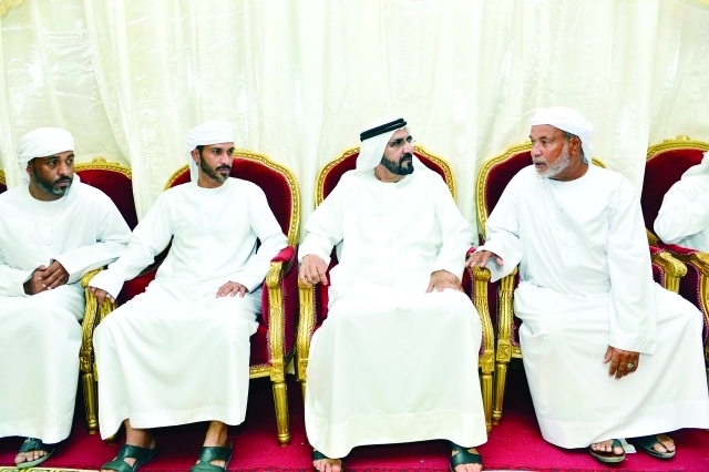 "■ محمد بن راشد يعزي أسرة الشهيد عادل الشحي"