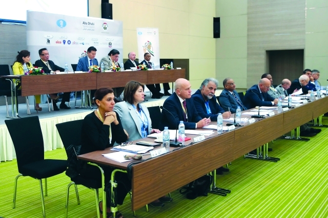 "■ جانب من اجتماعات \"كونغرس\" الشطرنج في أبوظبي | البيان"