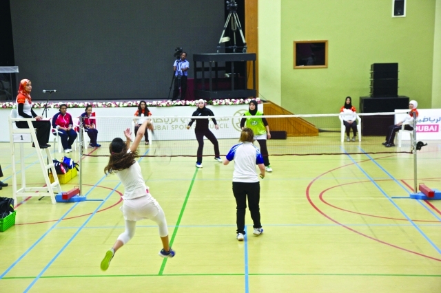 "الدورة ساهمت في صقل مواهب لاعبات الريشة الطائرة - البيان"