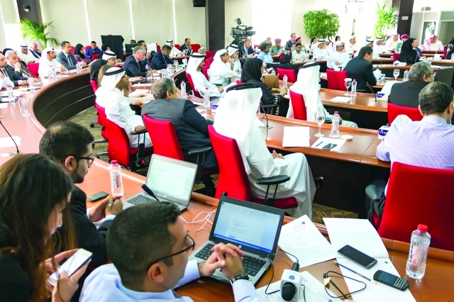 "■ جانب من المشاركين في الجلسة السابعة للمنتدى | البيان"