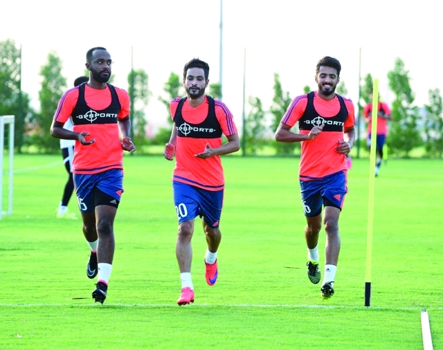 "■ من تدريبات سابقة لبني ياس | البيان"