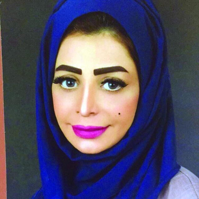 "شيخة الشحي"