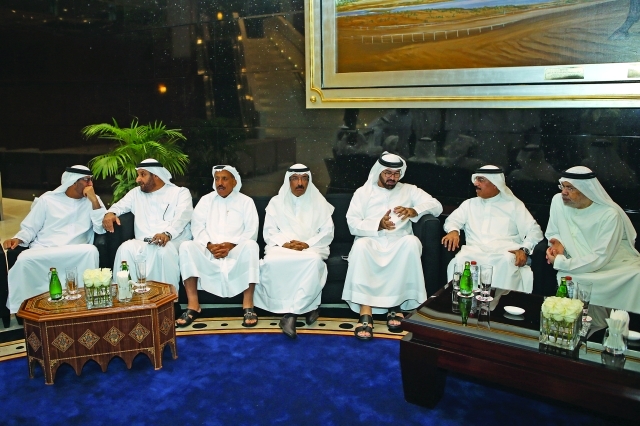 "■ محمد المر ومحمد القرقاوي وحسين الحمادي وعبدالله الشيباني وخلف الحبتور وعلي عبيد وحبيب الصايغ"