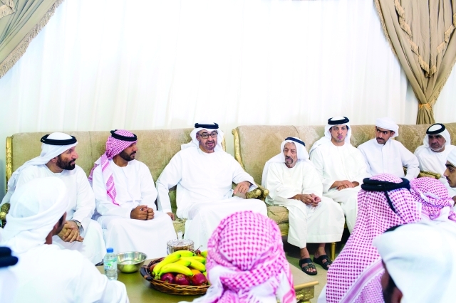 "■ ولي عهد أبوظبي يواسي أسرة الشهيد عيسى البدواوي"
