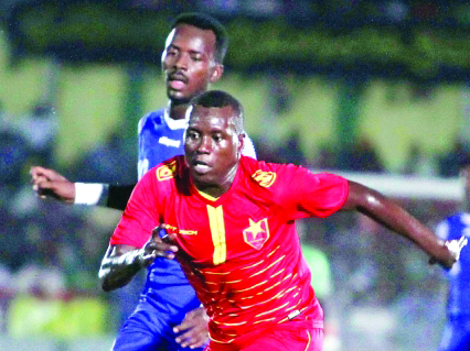 "■ جانب من لقاء سابق للمريخ وهلال الأبيض | البيان"