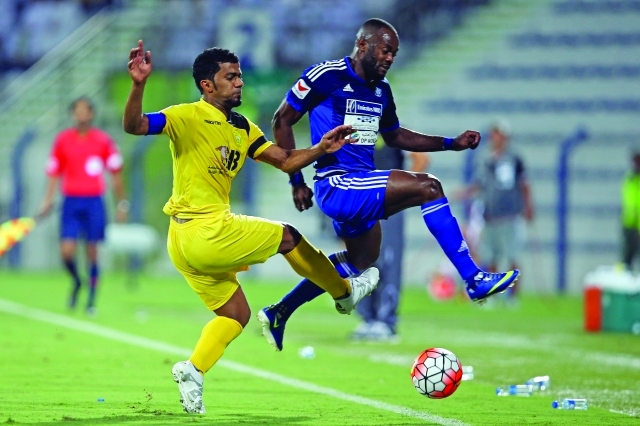 "■ النصر يكسب الديربي ويتصدر الدوري | تصوير: سالم خميس"
