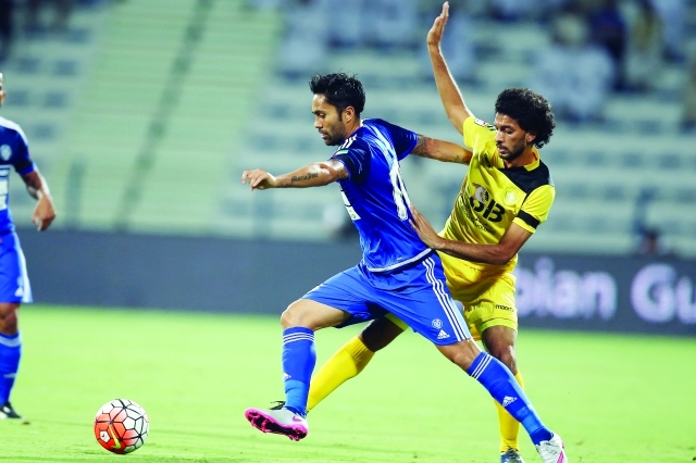 "■ خمينيز تألق في مباراة الديربي أمام الوصل | تصوير - سالم خميس"