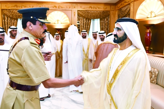 "■ محمد بن راشد يتقبل تهاني خميس المزينة"