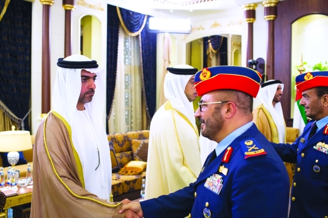"■  حامد بن زايد يتلقى التهاني بالعيد من إبراهيم ناصر العلوي"