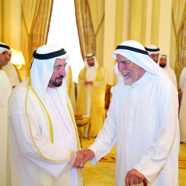 "حاكم الشارقة يتقبل تهاني المواطنين والمقيمين"