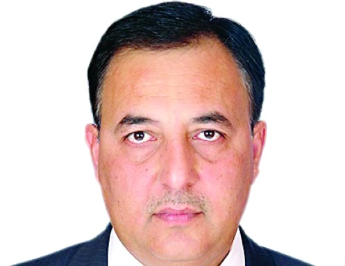 " أشيش ناندا"