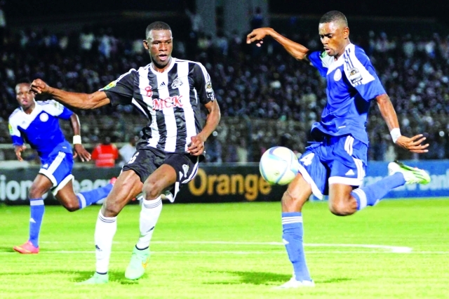 "■ هلال مازيمبي"