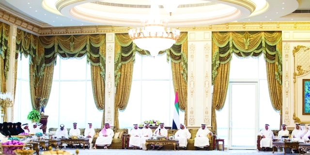 "■ محمد بن زايد خلال استقباله وفد الهلال الأحمر بحضور حمدان ونهيان وسيف وحامد وعمر بن زايد | وام"