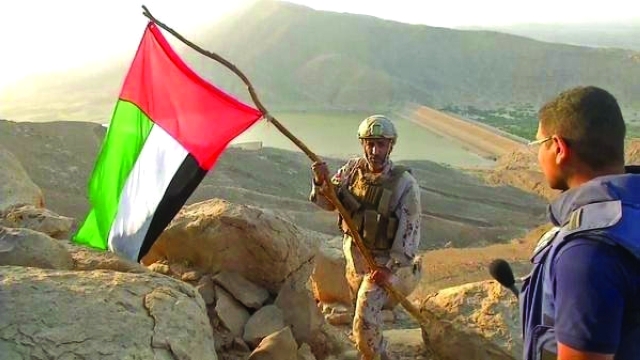 "علما الإمارات والسعودية يرفرفان على سد مارب \"المصدر\""