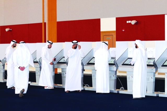 "■ التصويت الإلكتروني أسهم في تسهيل الانتخاب | البيان"