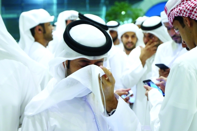 "مشهد استثنائي لحظة إعلان النتائج في أبوظبي"