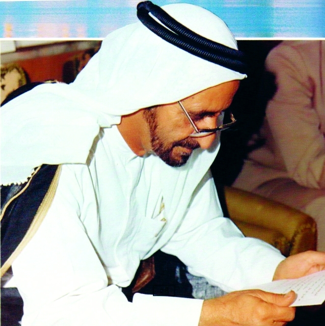 "راشد في مكتبه"