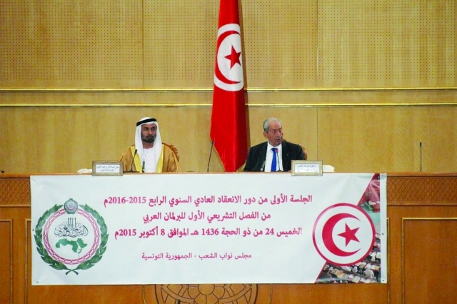"■ الجروان وإلى جانبه محمد الناصر في مجلس الشعب التونسي | البيان"