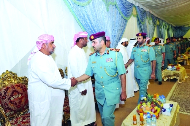 "■  الوفد يقدم واجب العزاء لاسرة الشهيد"