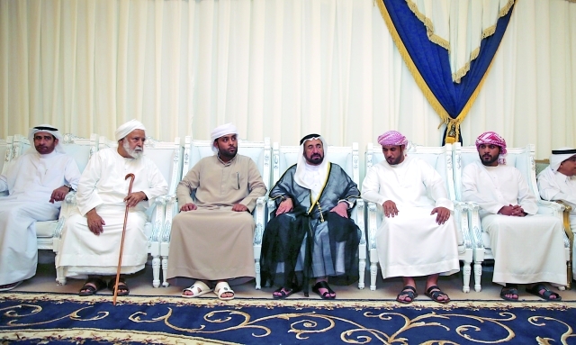 "Ⅶ حاكم الشارقة يقدم واجب العزاء لأسرة الشهيد سلطان المزروعي | من المصدر"