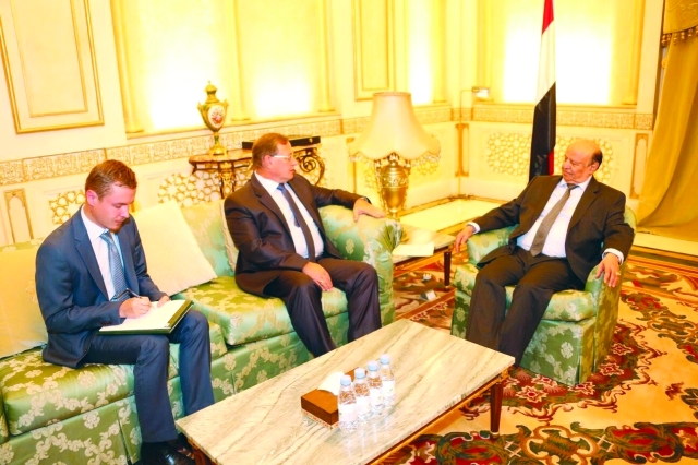 "Ⅶ هادي مستقبلاً السفير الروسي لدى السعودية | سبأ"