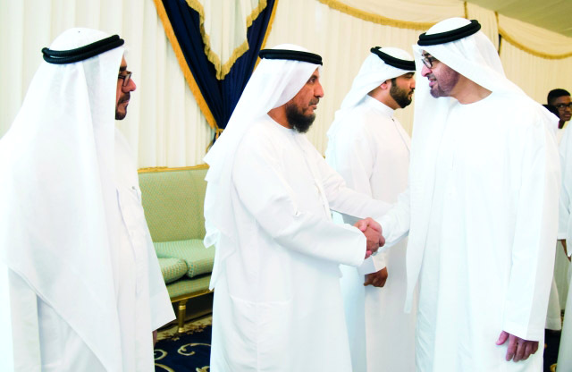"■ محمد بن زايد يقدم التعازي لأسرة المزروعي | وام"